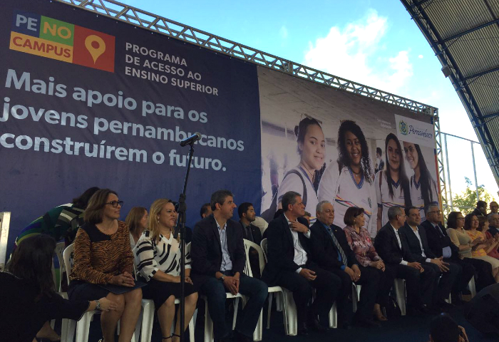 Programa de acesso ao ensino superior é lançado em Pernambuco
