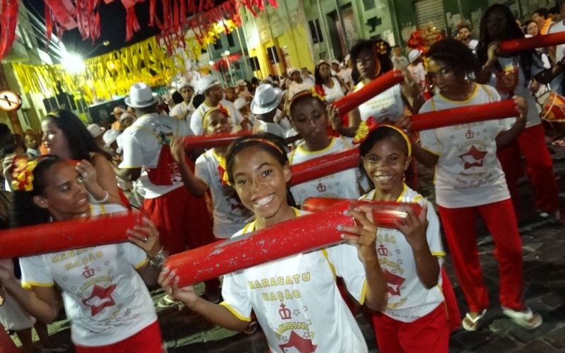 Cortejos, ensaios e festas animam fim de semana de pré-carnaval no Grande Recife