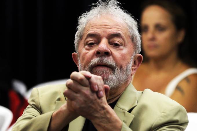 TRF4 julga recurso de Lula contra condenação em 2ª instância