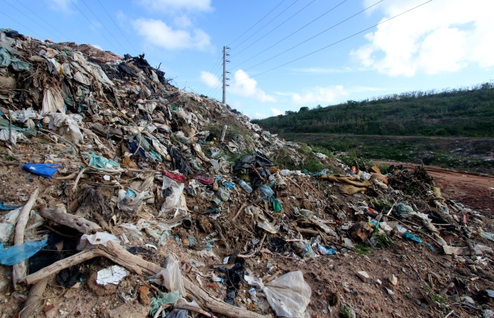 Três municípios pernambucanos já foram multados em até R$ 32 mil por descarte irregular do lixo