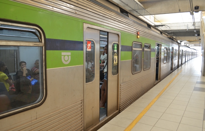 Metrô do Recife pode parar a partir de julho