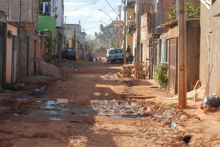 Progresso depende de menos desigualdade, diz maioria dos brasileiros