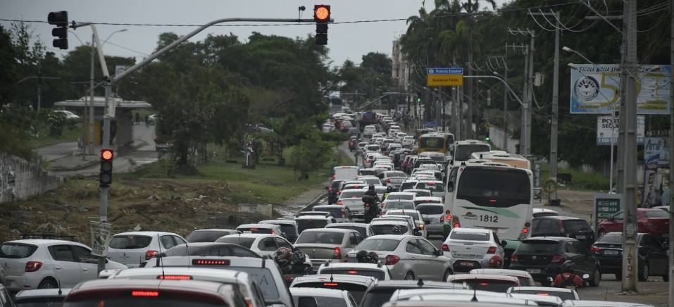 Recife tem o pior trânsito do Brasil e o décimo do mundo