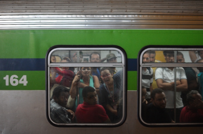 Linha Centro-Camaragibe do MetroRec só deve voltar a operar nesta terça