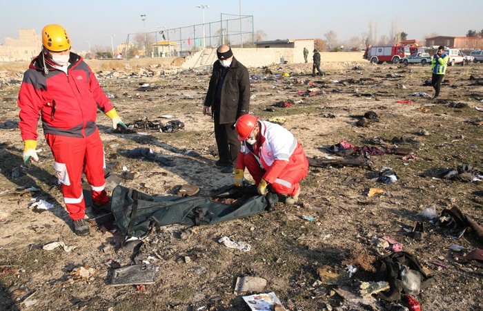 Queda de Boeing em Teerã deixa ao menos 170 mortos