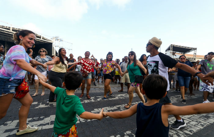Carnaval para todos nas ruas do Bairro do Recife