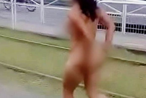 Mulher corre nua pela rua após ser agredida pelo ex-marido