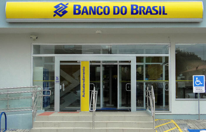 Banco do Brasil reduz quadro e fecha 361 unidades