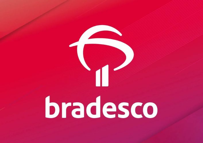 Bradesco fecha 1.083 agências e desliga 7.754 funcionários