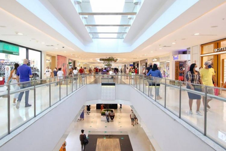 Shoppings funcionam em horário especial durante decreto do Governo de Pernambuco