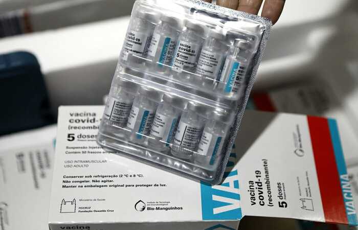 Pernambuco recebe 255.100 vacinas da Astrazeneca/Fiocruz
