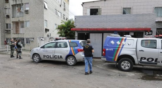Homem é assassinado com vários tiros no Grande Recife