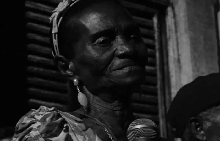 Dona Lia do Coco, mestra de ciranda e do coco de roda, morre aos 73 anos