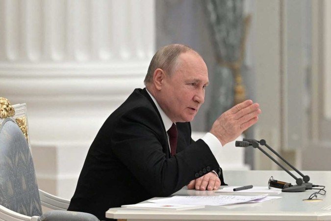 Guerra na Europa: Putin anuncia início da 'operação militar' no leste da Ucrânia