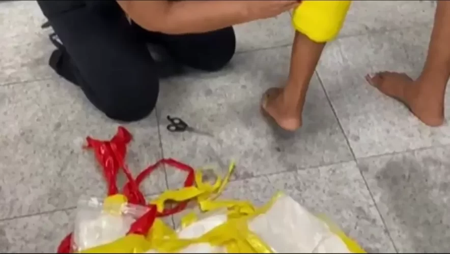 Mãe com recém nascido é presa em flagrante no Aeroporto do Recife com 5,9 kg de cocaína