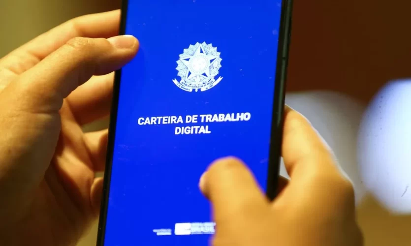 Agências do Trabalho de Pernambuco ofertam 527 vagas nesta sexta-feira (13); confira