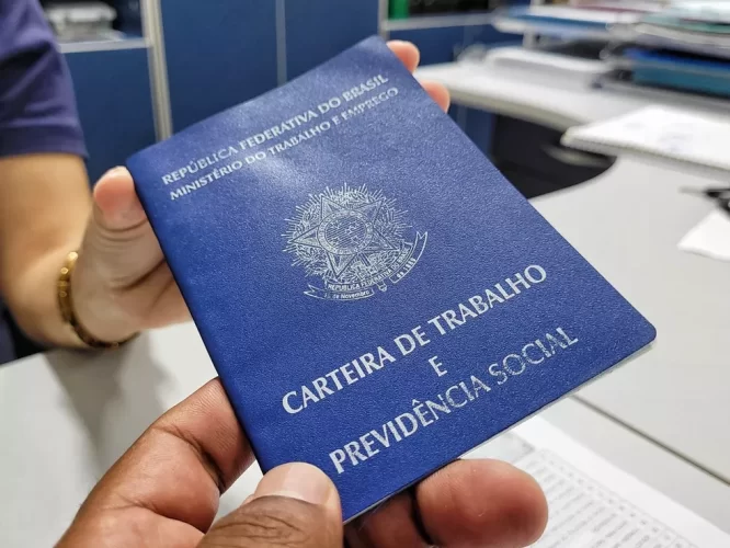 Agência do Trabalho oferece 437 vagas de emprego em 21 cidades de Pernambuco nesta quarta