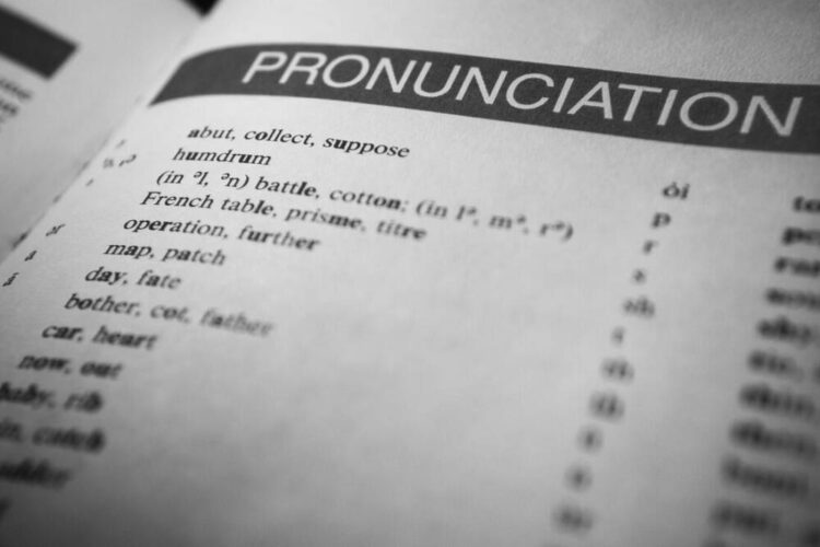 Pernambuco abre 4.250 vagas em cursos gratuitos de idiomas; saiba como se inscrever