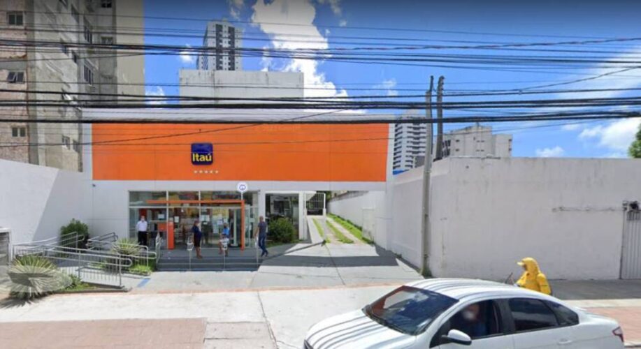 Tentativa de assalto a banco no Recife deixa três feridos