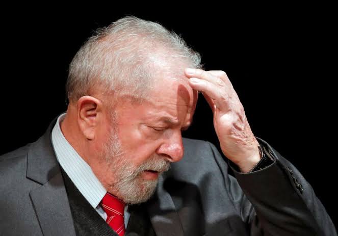 Lula é vaiado por servidores da saúde em Pernambuco: “Cadê o piso da enfermagem?”