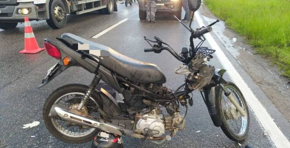 Motociclista de 39 anos morre após colidir com um cavalo na BR-101, no bairro da Guabiraba