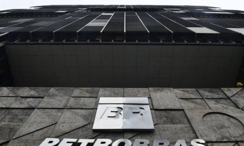Petrobras vai abrir novo concurso para nível técnico com mais de 450 vagas; confira detalhes