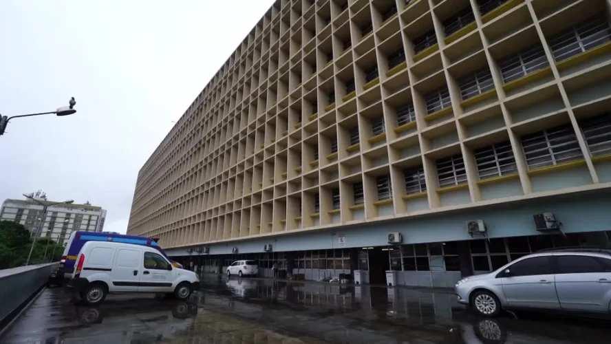 Governo de PE anuncia reforma no Hospital da Restauração e obras de contenção de morros em Jaboatão