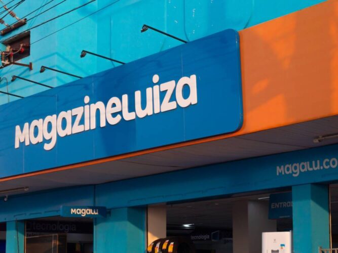 Magazine Luiza fecha 2 hubs de distribuição de mercadorias e prepara demissão de funcionários