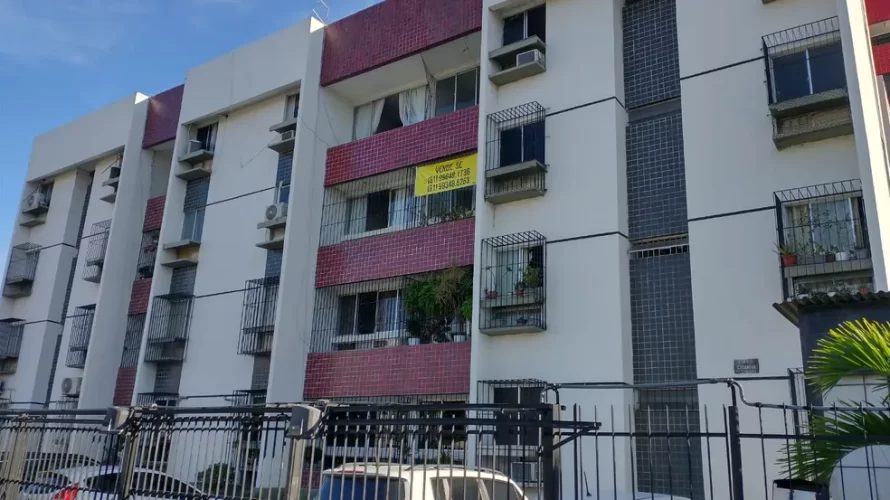 Homem invade apartamento e esfaqueia ex-namorada e os pais dela em Jaboatão dos Guararapes, no Grande Recife