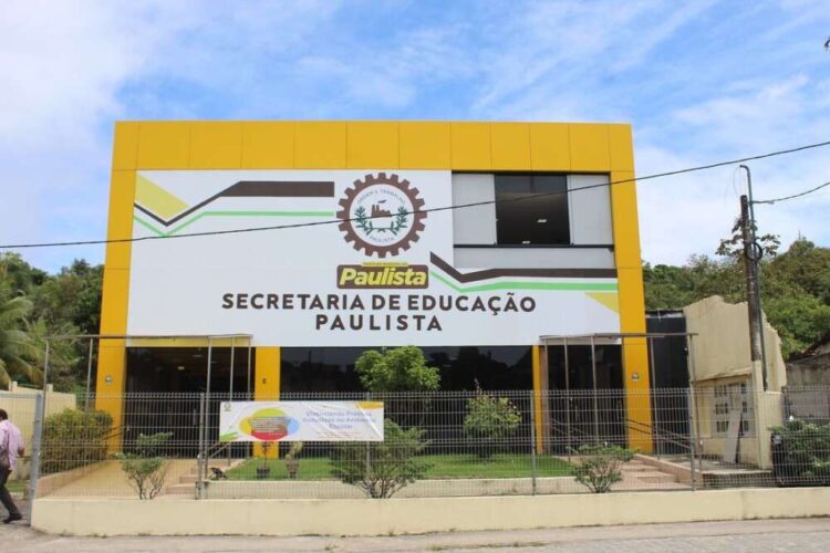 Mais de 150 notebooks são furtados de prédio da Secretaria de Educação de Paulista