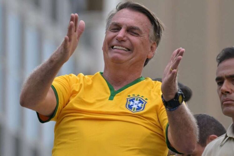 Bolsonaro defende anistia para presos do 8 de janeiro e diz que penas fogem da razoabilidade
