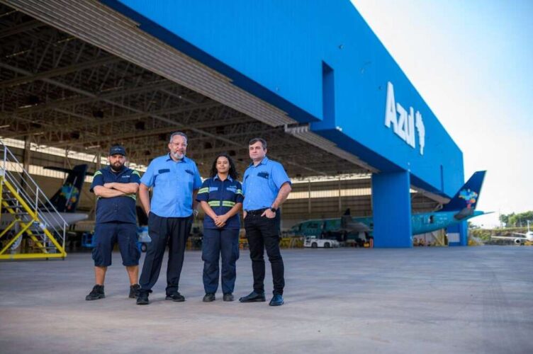 Com oportunidades para o Recife, Azul oferece mais de 200 vagas de emprego; confira funções