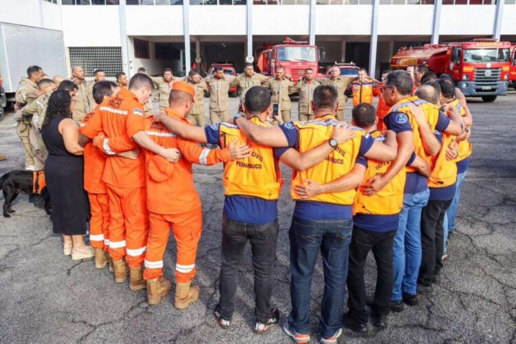 Pernambuco envia, nesta sexta (10), a primeira equipe de suporte para resgates no Rio Grande do Sul