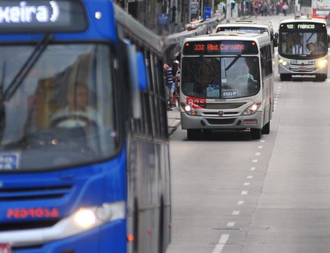 Preço da passagem de ônibus no Grande Recife pode sofrer novo reajuste