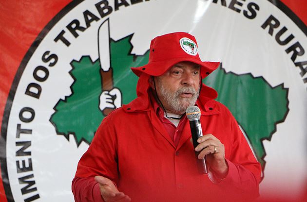 EXTRA: Lula quer retirar poderes das Forças Armadas